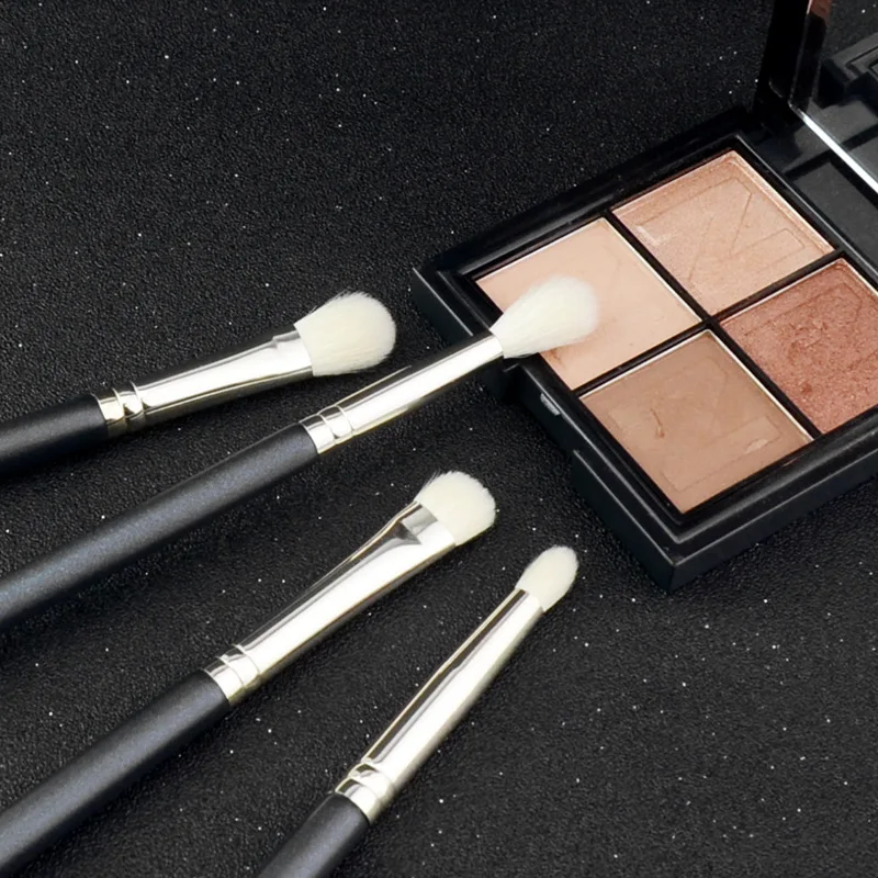 

Sdatter Goat Hair Tapered Crease Blending Brush Eyeshadow Make Up Cosmetic Kit Smudge Eye Makeup Brushes