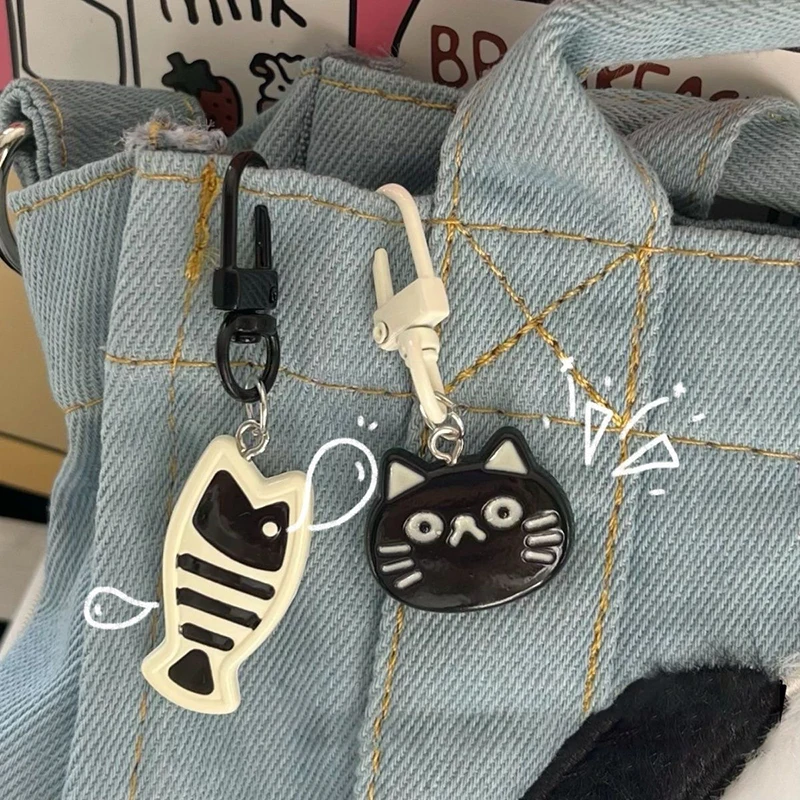 

Couple Key Chain Cute Cat Fish Resin Enamel Pendant Keychains Backpack Pendant Fashion Jewelry Accessories Gifts