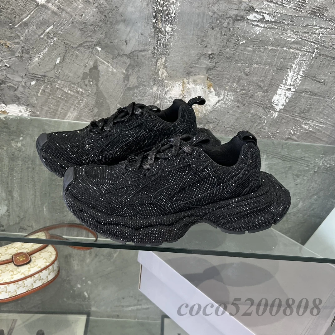 Рисунок 2 - Кроссовки женские из натуральной кожи