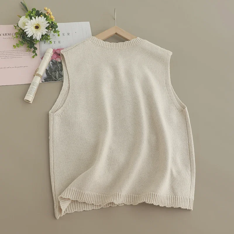 Рисунок 4 - Женский трикотажный жилет без рукавов