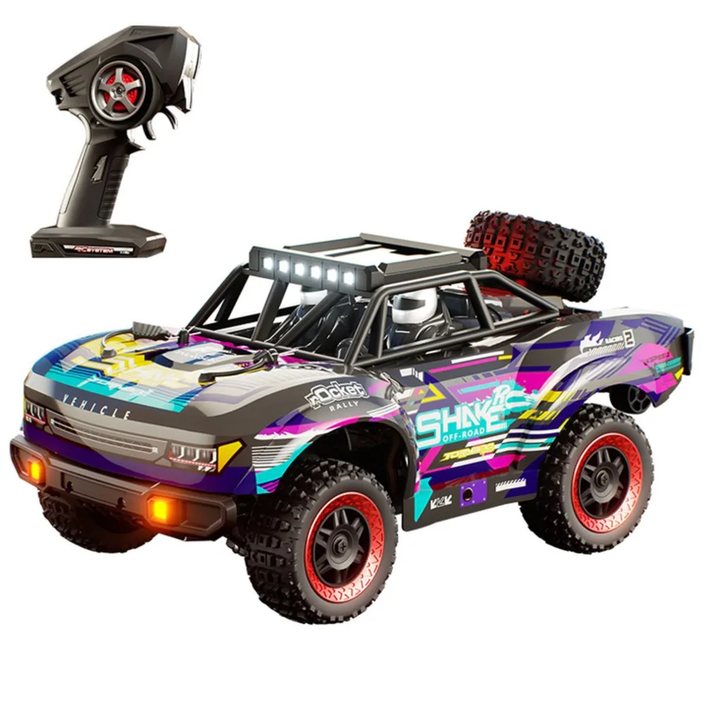 Détail du moteur 380 et de l'ESC 25A à l'intérieur du camion RC 4x4 tout-terrain
