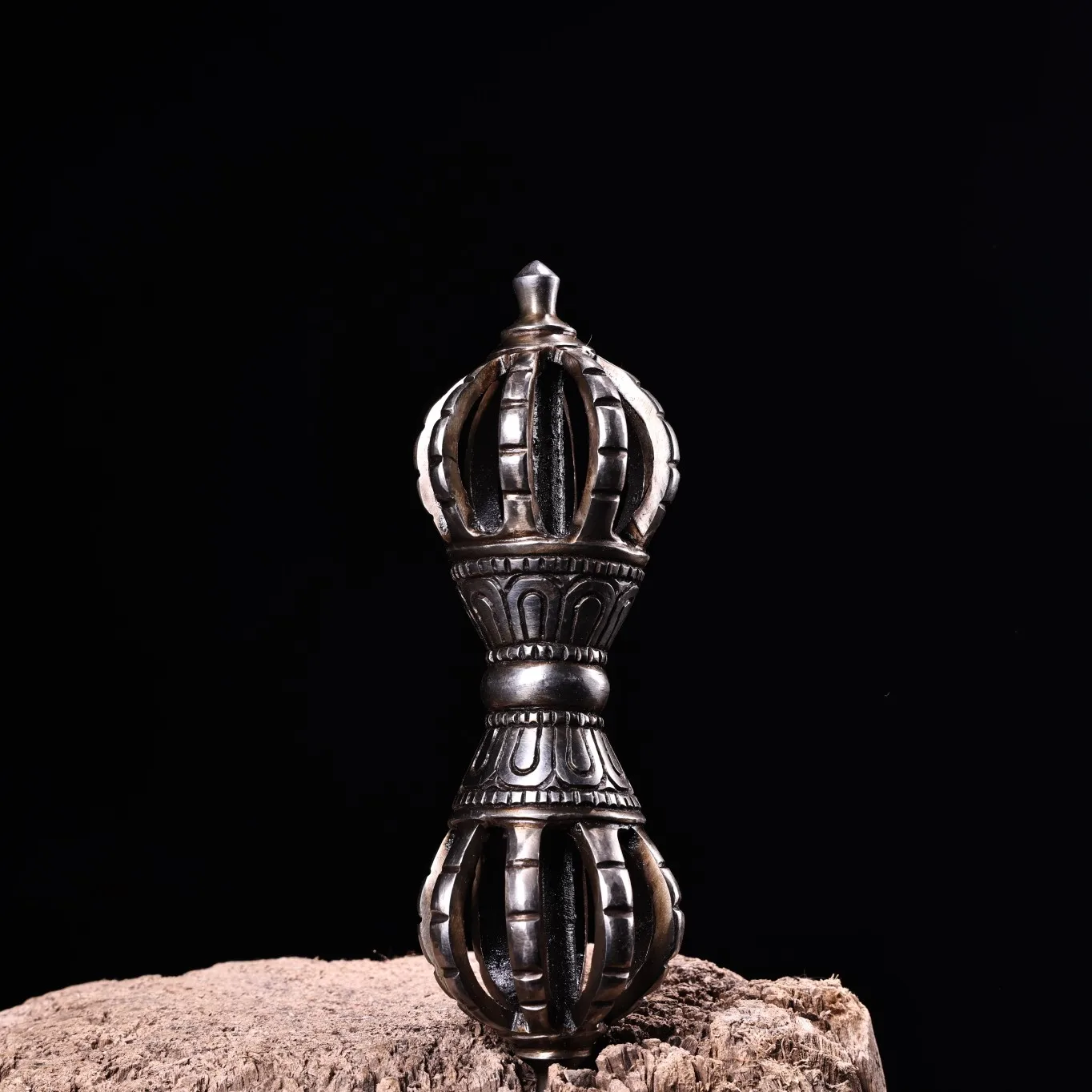 

7"Tibet Temple Collection Old Tiantie carving Floral texture Nine shares Dorje Vajra Phurpa Amulet Dharma Town house Exorcism