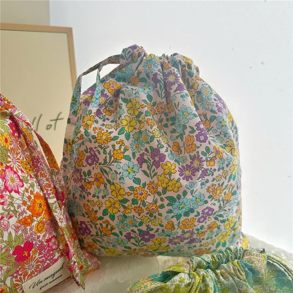 Hot Sale Organizer Cotton Makeup Bag Travel Underwear Clothing Drawstring Home Bags Flower Print Mom Storage Cosmetic Bags lijia