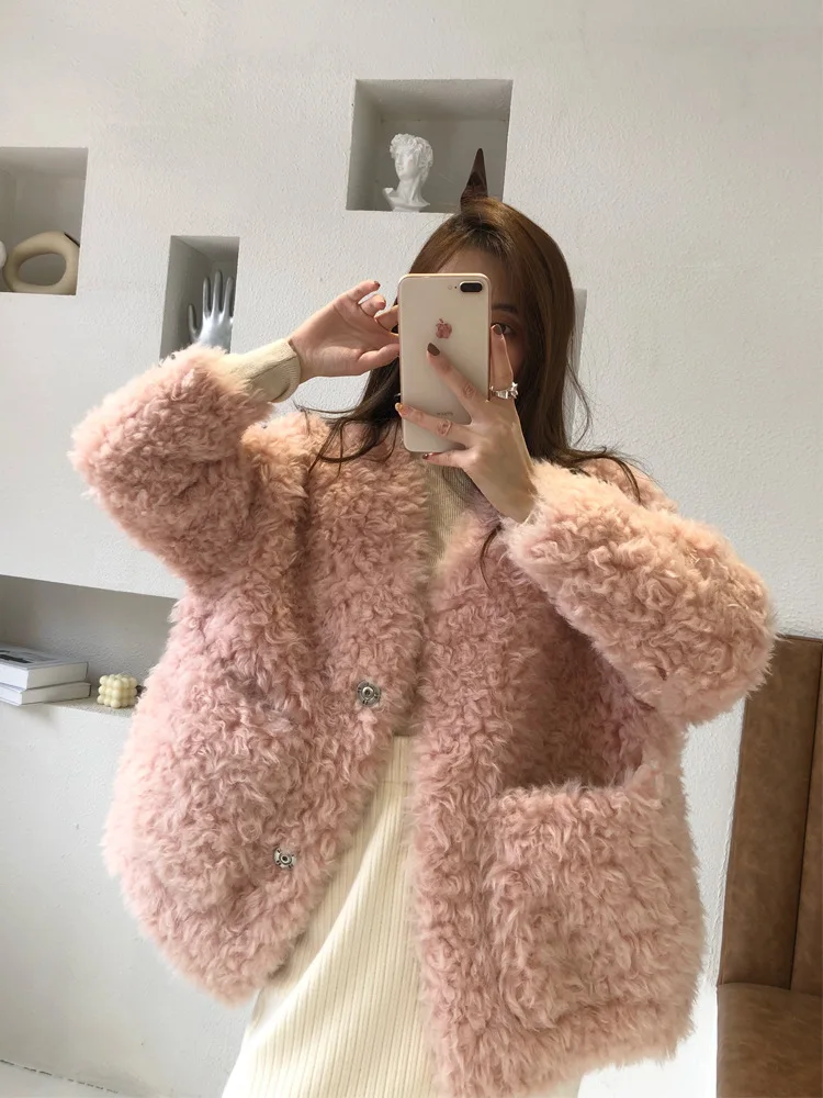 

Haining Autumn and Winter 2023 New Toka Fur Integrated Lamb Fur Small Fur Coat for Women Short Young