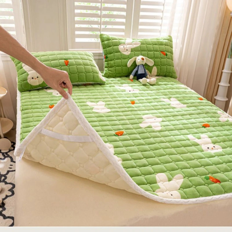 Thicken Mattress Toppers Cover Winter Warm Home Dormitory Foldable Single Double Bed Sheets Soft Portable Thin Tatami Blankets