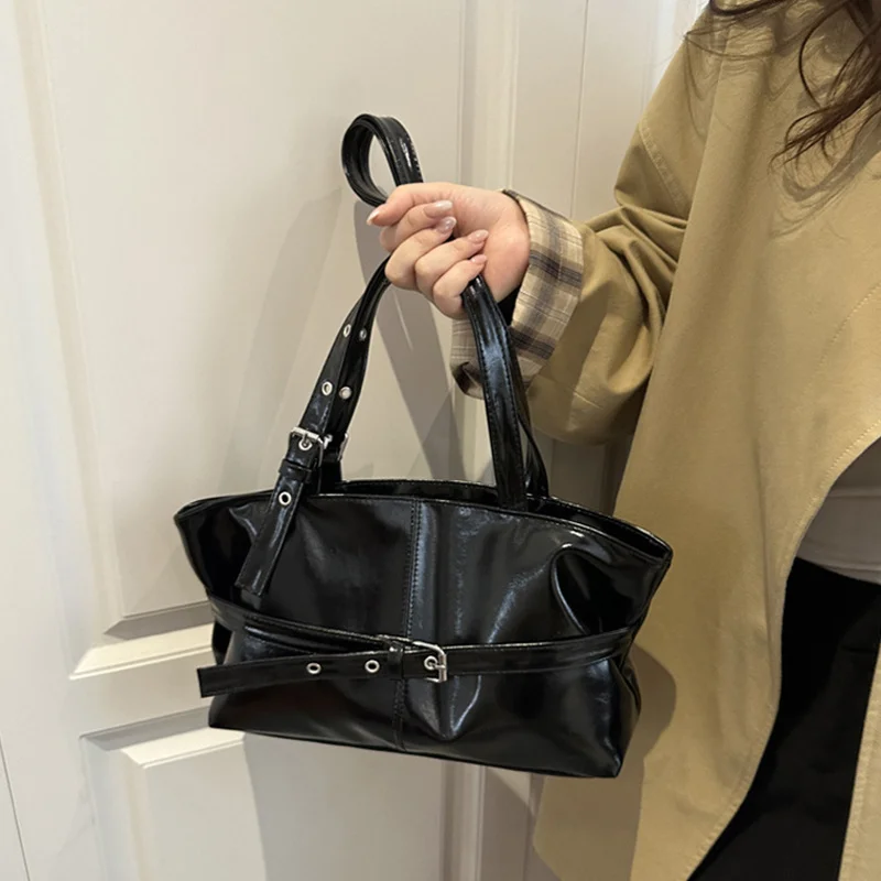 New Fashionable Versatile Belt Buckle Handbag Korean Style Solid Color Soft Leather Women’s Casual Shoulder Bag Underarm Bag