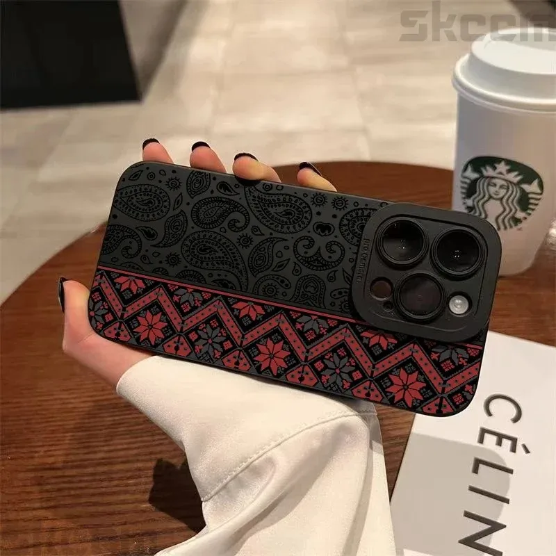 Vintage Totem Pattern Soft TPU Phone Case - Artistic Back Cover