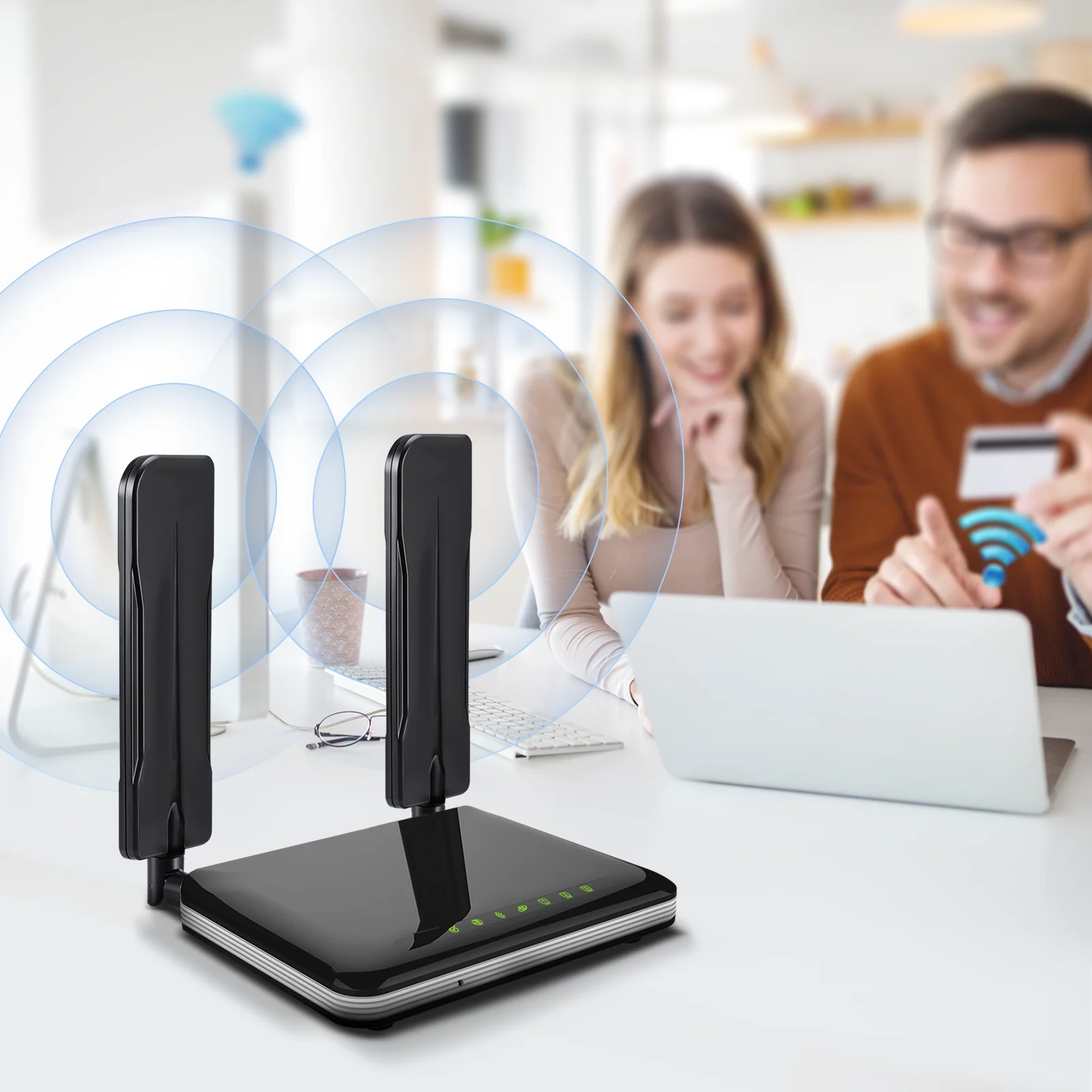 Wide Band Omni Directional WiFi GSM 3G 4G LTE Antenna