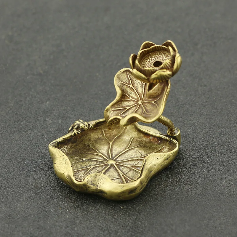 

Lotus leaf and lotus flower Figurines Tea Pet Creative Bronze Crafts Incense burner Living Room Desk Home Decoration Accessories