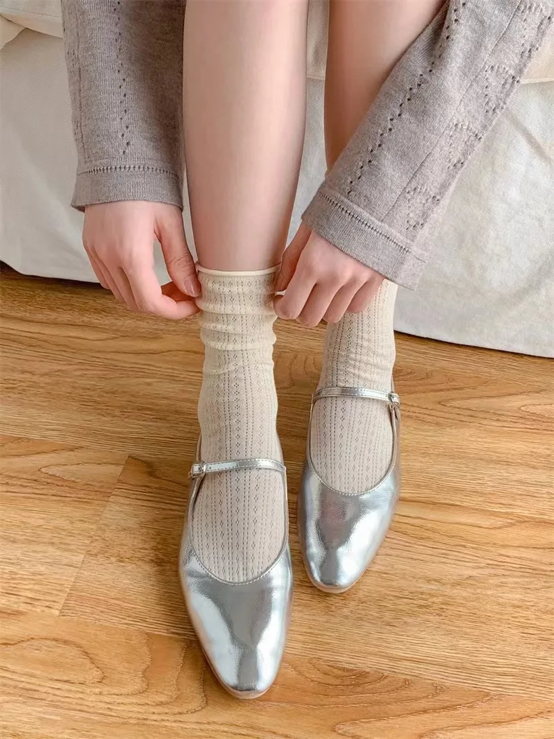 Dünne Damen-Socken für den Sommer, neue Bonbonfarben, ausgehöhlte, lockere Socken, atmungsaktive, hochwertige Baumwollsocken mit Rollsaum für Frühling und Sommer # – Detail 2