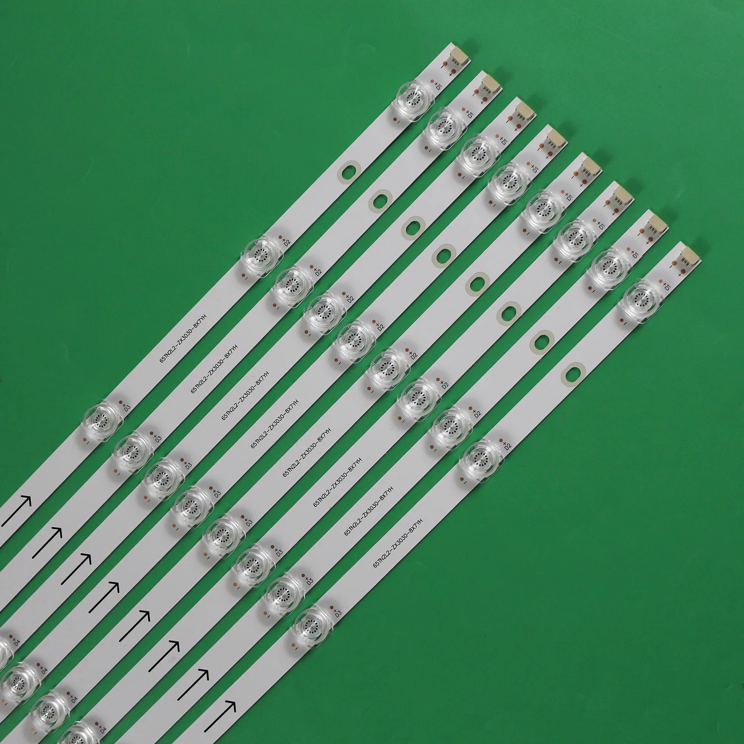 65TN2L2-ZX3030-8X7YH용 LED 백라이트 스트립 7 램프