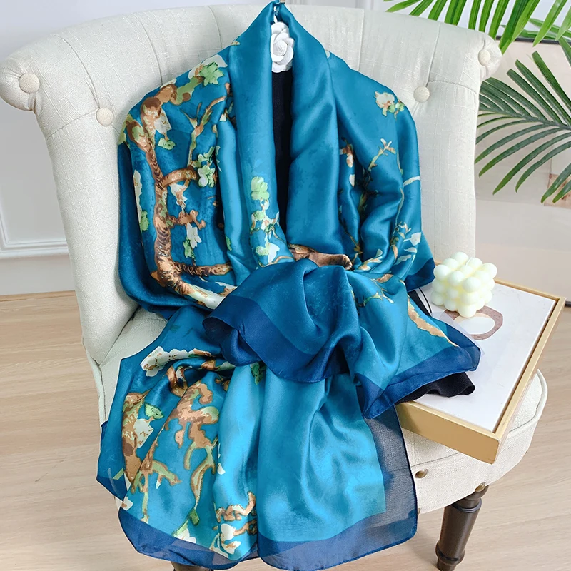 

2022 Women Silk Winter Scarf Luxury Design Print Lady Beach Shawl Scarves Fashion Smooth Foulard Female Hijab