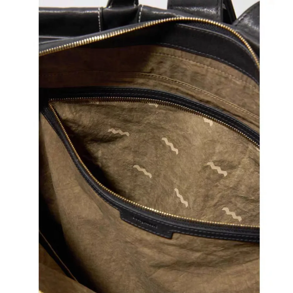 Unisex Leather Backpack Vegetable Tanned Leather Handbag_voghion.com