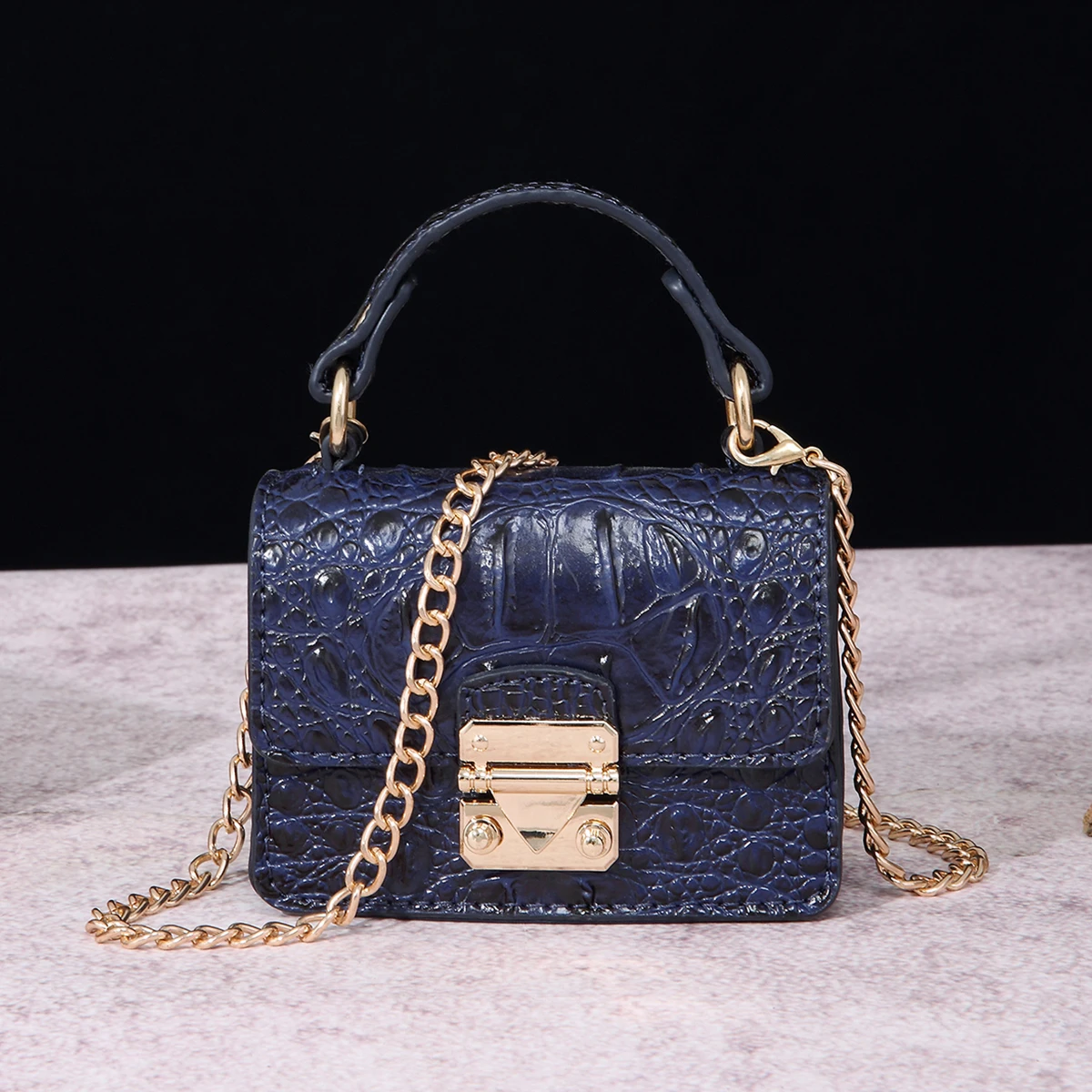 MOTF PREMIUM LADIES COMMUTER CHIC SOLID COLOR CROCODILE EMBOSSED METAL BUCKLE DECOR HANDBAG
