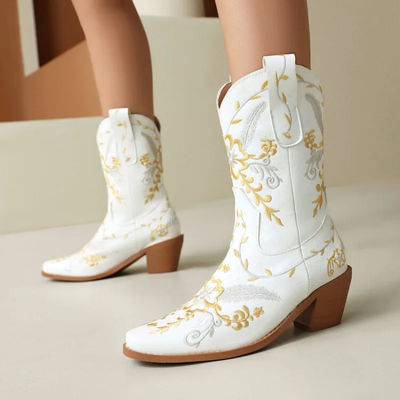 Winter Toto Shoes Ladies Printed Shoes Short Boots for Ladies 6cm Slope Heel Shoes Women's Boots Skirt Boots Matte Leather Woman Shoes - Image 4