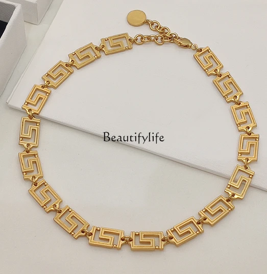 

European and American Retro Exaggerated and Personalized Gold Sweater Chain
