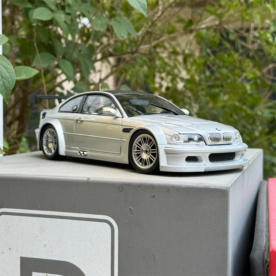 DCN 1:18 FOR M3 GTR E46 alloy Full open car model decoration
