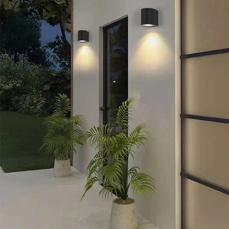 5W Outdoor IP65 LED Wall Lamps Modern Waterproof LED Sconce Porch Garden Aisle Exterior Wall Mount Lighting Fixture110/220V