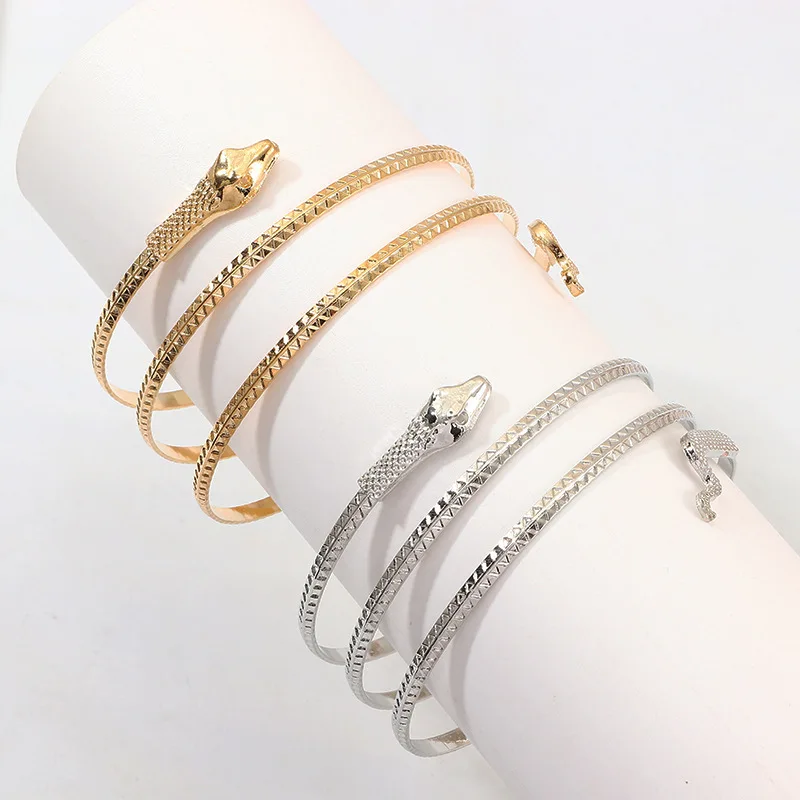 Bracelet new fashion popular personality hand cuff link chain charm punk metal bangle bracelet chain bracelet