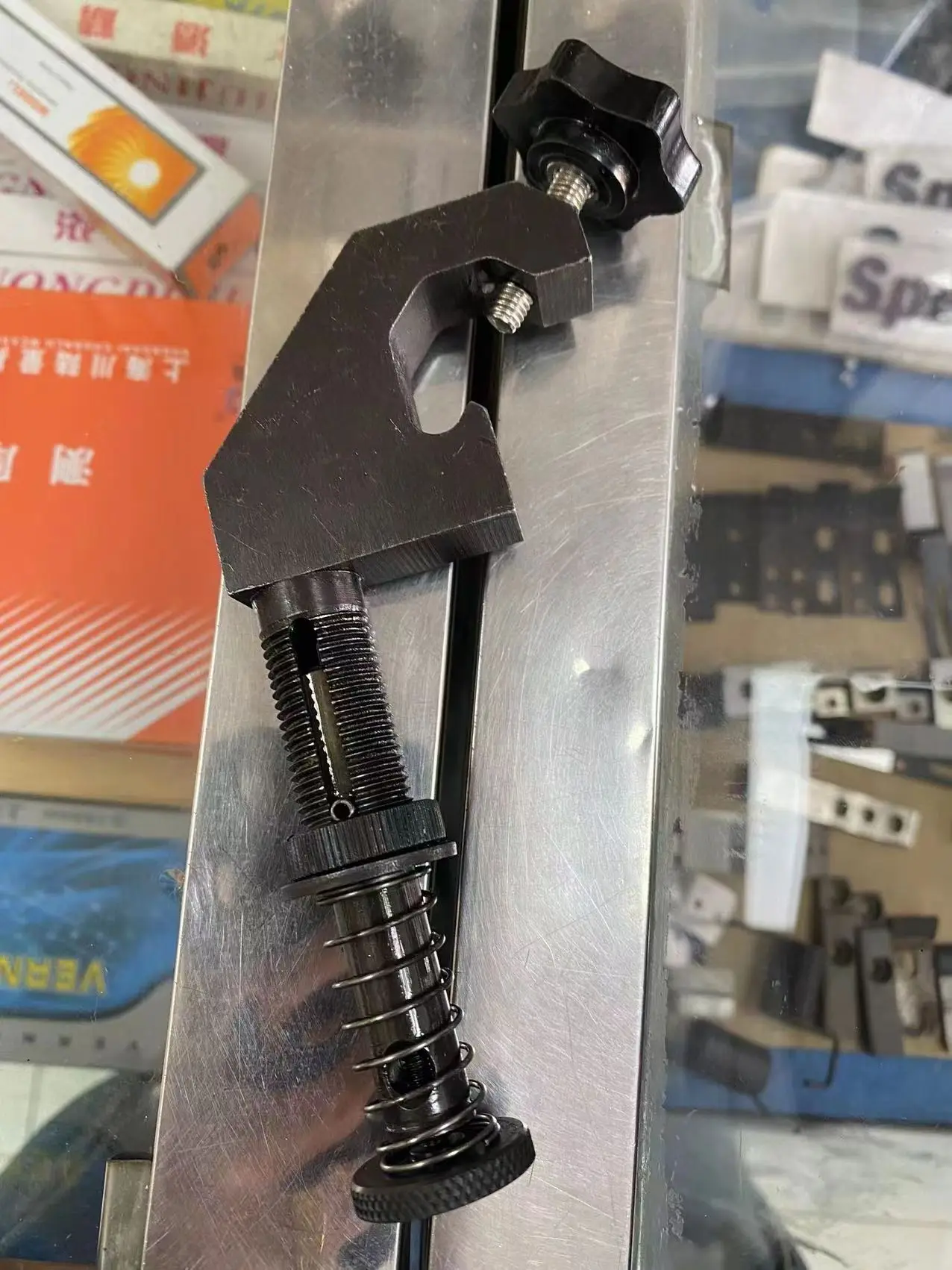 

High Quality1 PCS SM74 PM74 Feida Sheet Separator Bracket C5.028.198