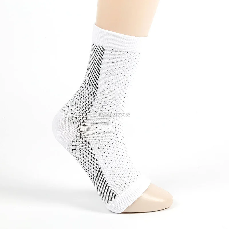 1Pair Neuropathy Socks For Men Women Soothe Compression Socks For Neuropathy Pain Ankle Brace Plantar Fasciitis Swelling Relief compression socks