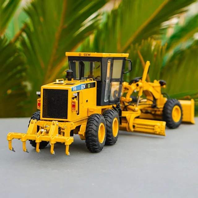 1:35 Scale Diecast Engineering Construction Machinery Model Toy For CAT SEM919 Grader Model Alloy Replica Collection Toys 3