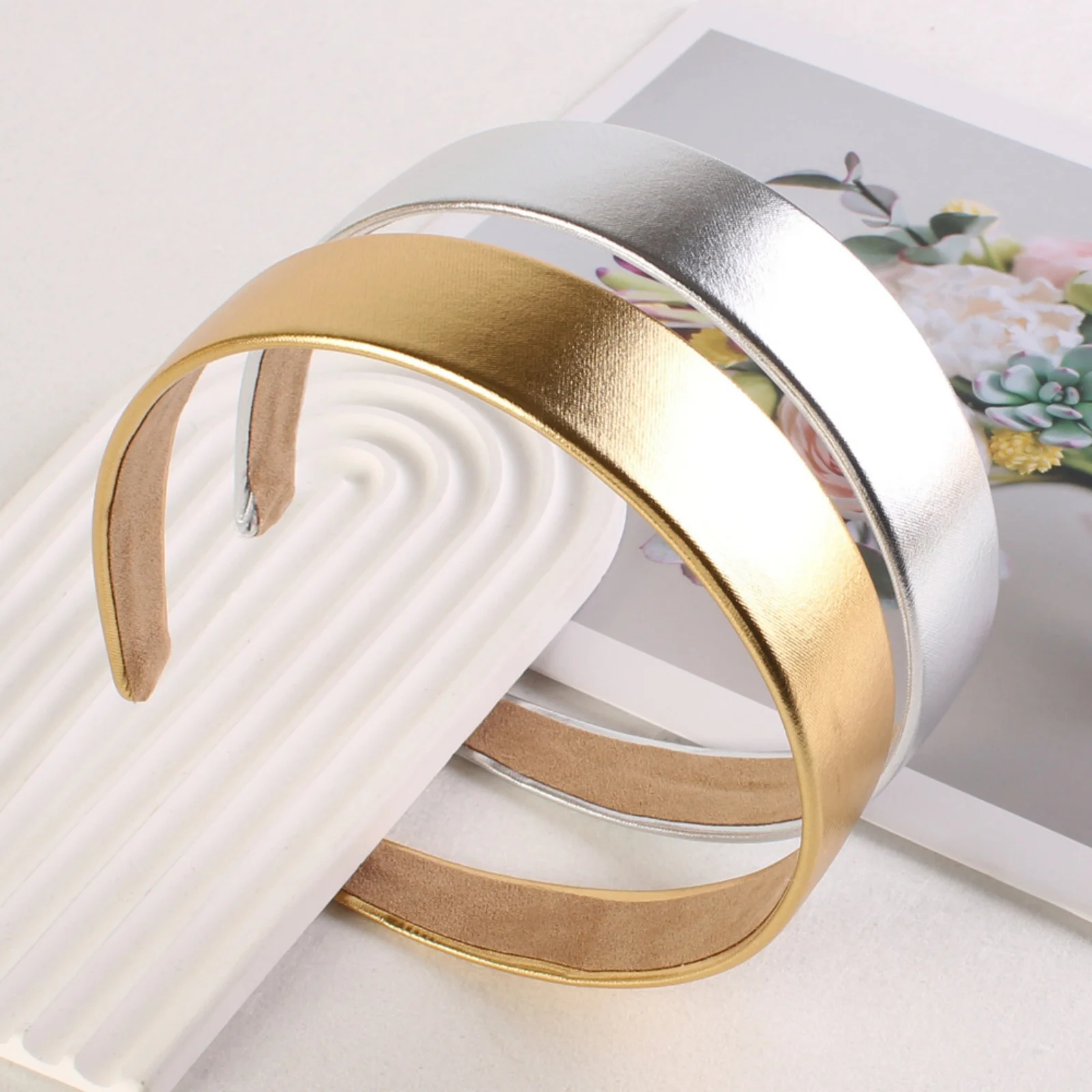 1PC Metallic Headbands Set, Gold and Silver Hair Accessories, Stylish and Simple Head Hoops, Ideal for Daily and Party Looks