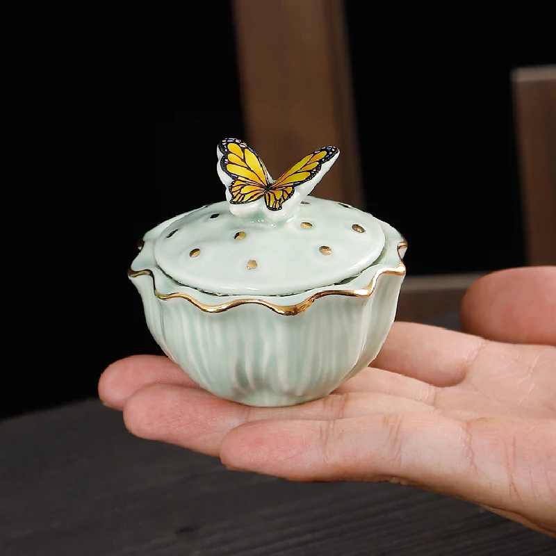 Ceramic storage jar Jewelry tray Spice storage box Chinese Ceramic Jewelry Box Butterfly Gold Ceramic Storage Box Powder Pill Jar Sealed Storage Jar Tea Home Decoration 20ML