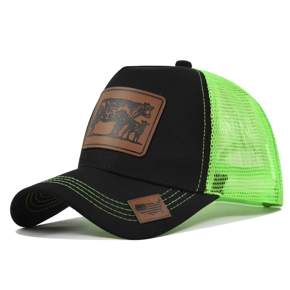 Luxury Bull Embroidered Snapback Cap - Unisex Stylish Rancher Hat