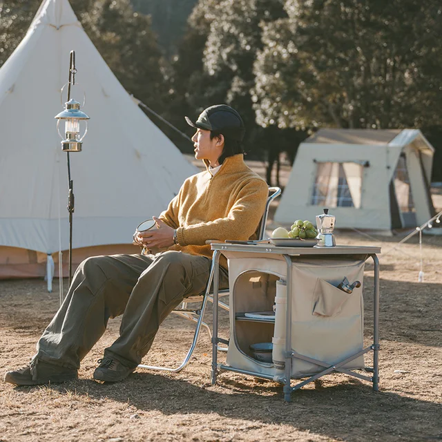 네이처하이크 야외 스토리지 랙이 다양한 물품을 효율적으로 보관하는 최적의 선택입니다.
