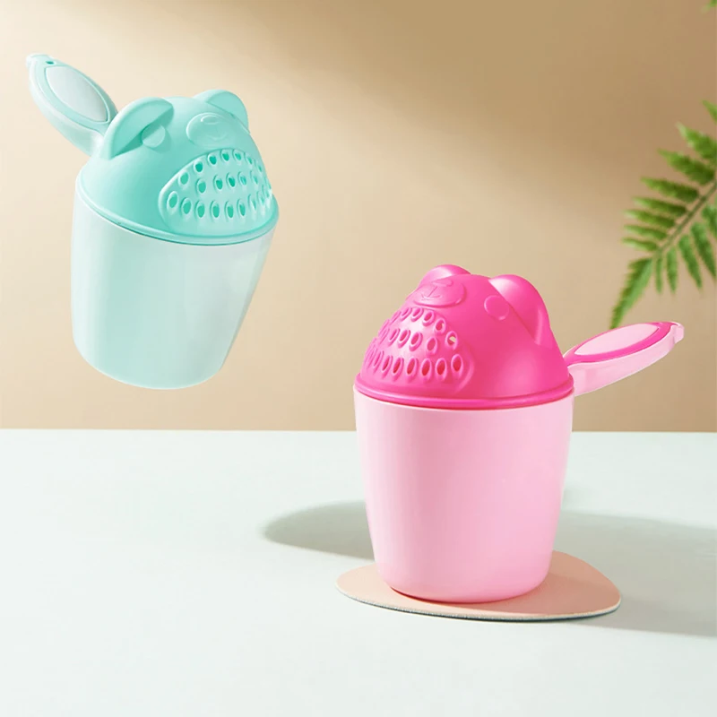Baby Bath Tool Cartoon Bear Bathing Cup Sprinkler Newborn Toddle Shower Shampoo Bailer