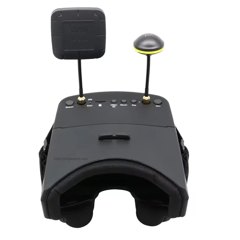 Lunettes FPV 5.8G 40CH 5 pouces avec DVR HD et réception diversité portées par un pilote, câble d'alimentation connecté