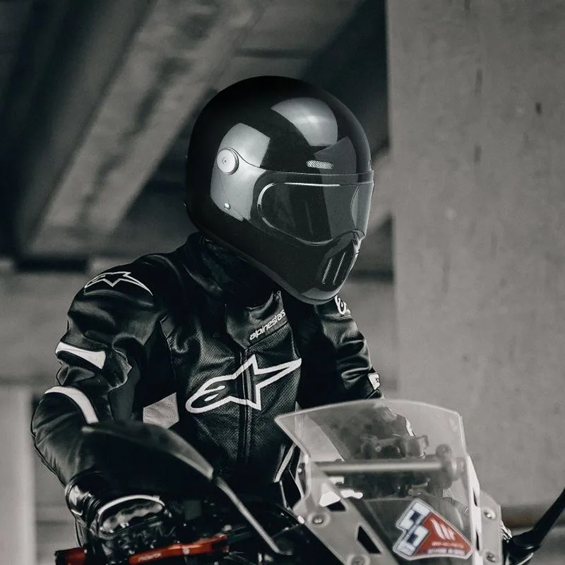 Genuine Carbon Fiber Motorcycle Helmet - Image 4