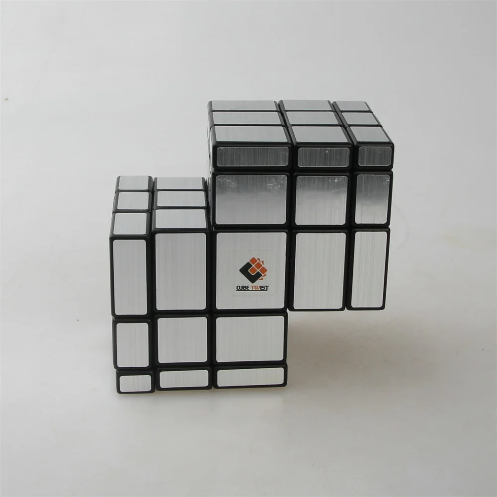 Cubo Mágico 3x3x3 CubeTwist Siamês Duplo