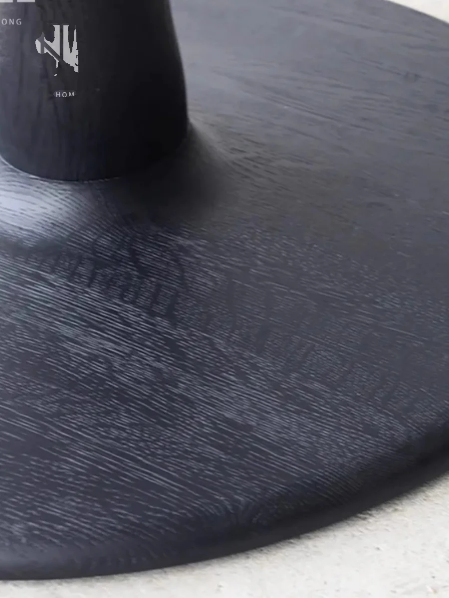 Рисунок 3 - Скандинавский черный квадратный столик