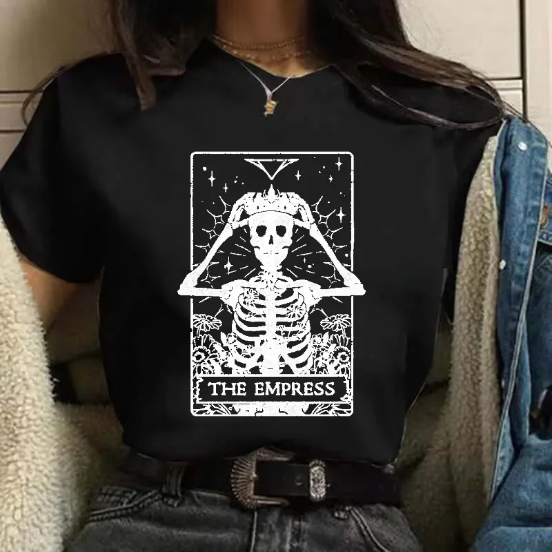 

Футболка с рисунком, простая ретро одежда, футболка с коротким рукавом, летняя модная женская Повседневная футболка с принтом скелета.