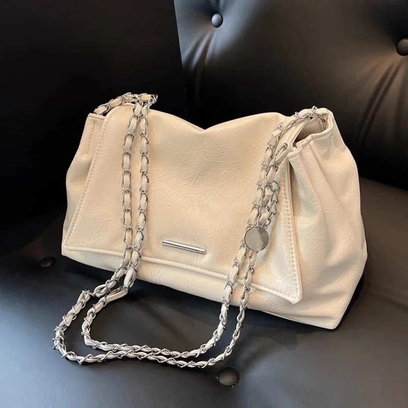 Large Capacity Women's Shoulder Bag Fall Winter New Arrival French Style Chic Tote Crossbody Bag