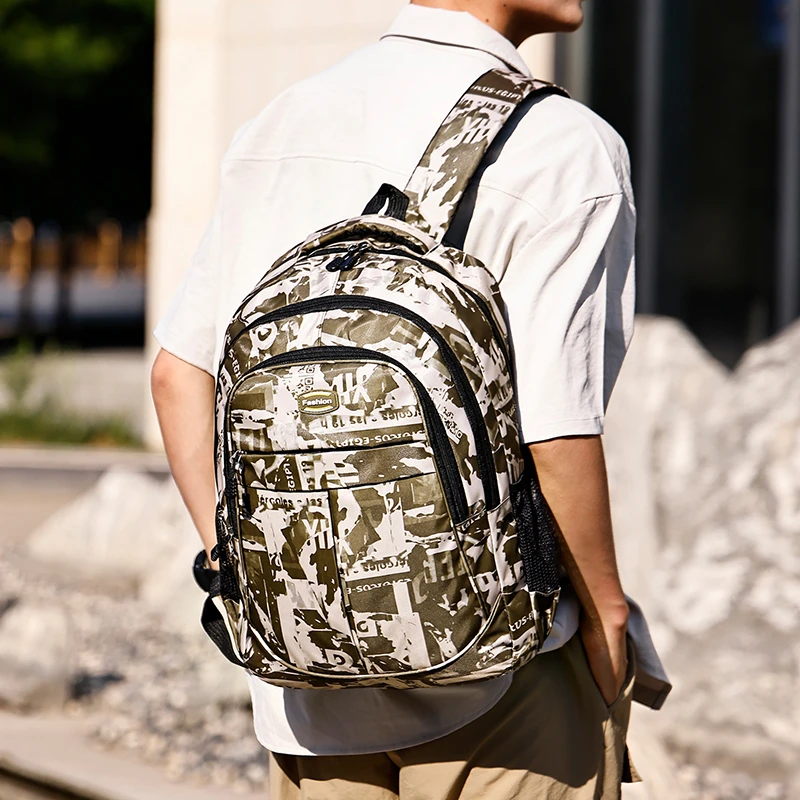 Large-capacity backpack - ideal for outdoor exploration, travel, daily commuting, featuring functional design and sturdy constru