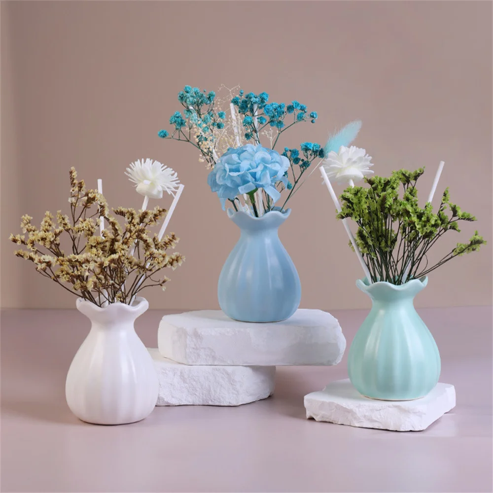 

Мини-ароматизатор цветочный с ротанговыми палочками, 50 мл