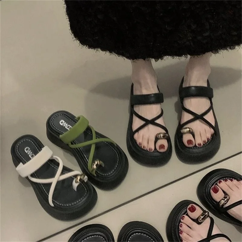 

Сланцы женские на платформе, резиновые шлепанцы, сланцы, сланцы для пляжа, без каблука, скандалы Fa, 2024