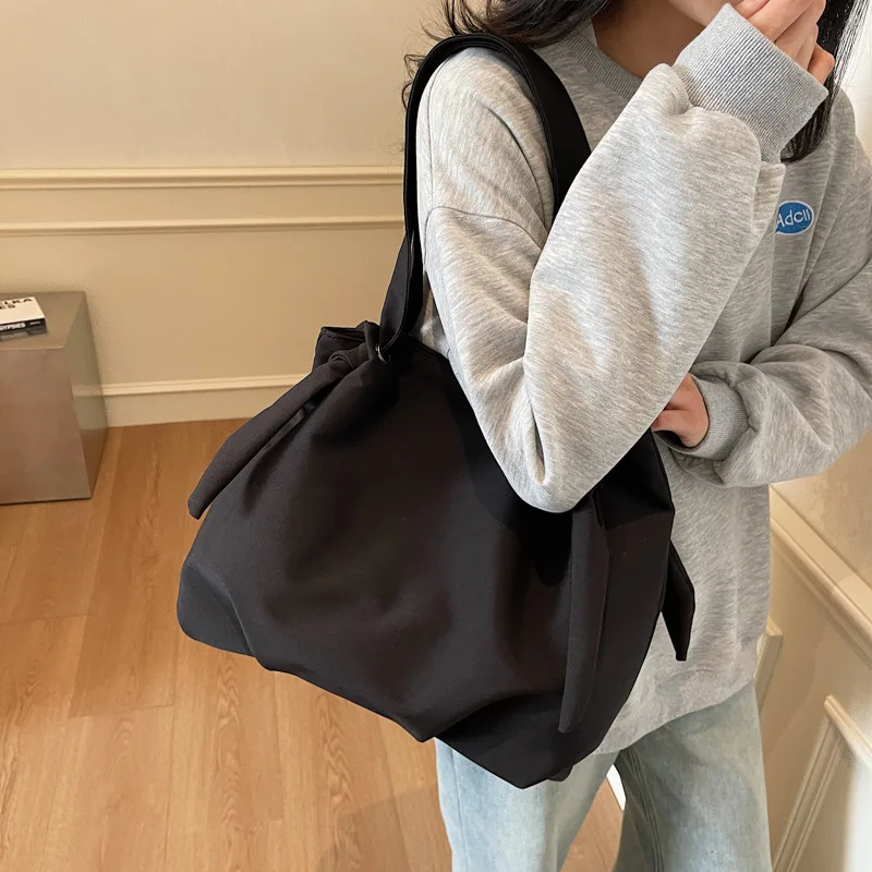 Spacious Waterproof Foldable Travel Tote with Picnic Storage Compartments