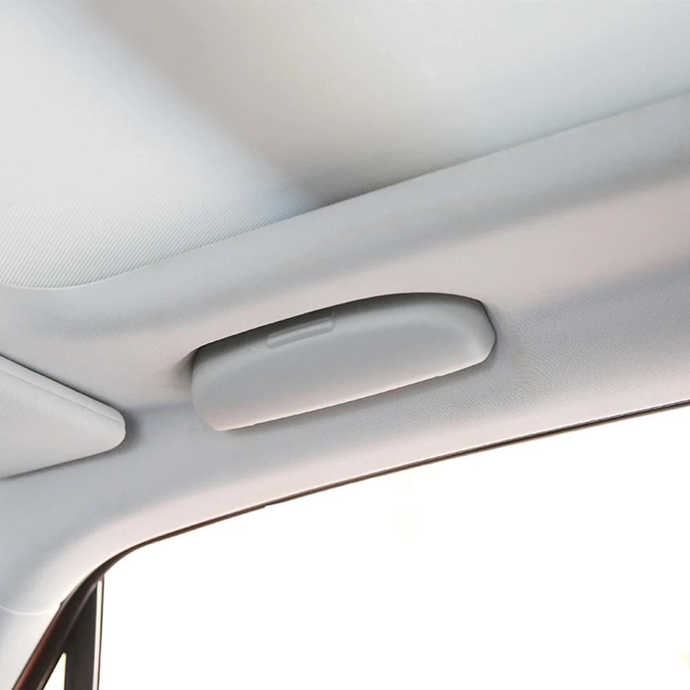 2017NewForJeepRenegade201420152016CarSunglassesCaseHolder