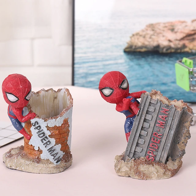 Disney Spiderman Anime Figure Poupées pour Enfants, Super ForeSpider Man,  Veilleuse, Cadeau pour Enfants, Ornements de Décoration Intérieure