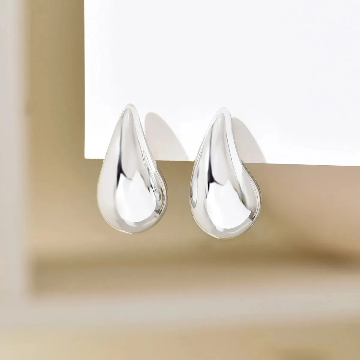 Drop Earrings Dome Teardrop Earrings 3CM Water Drop Earring for Women Chunky Hollow Smooth Exaggerated Thick Large Jewelry