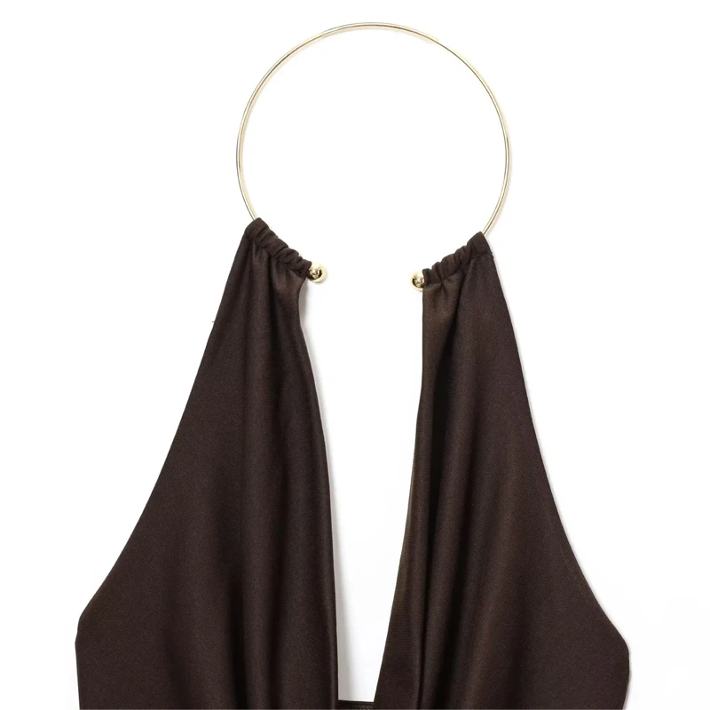slim fit side view in solid color