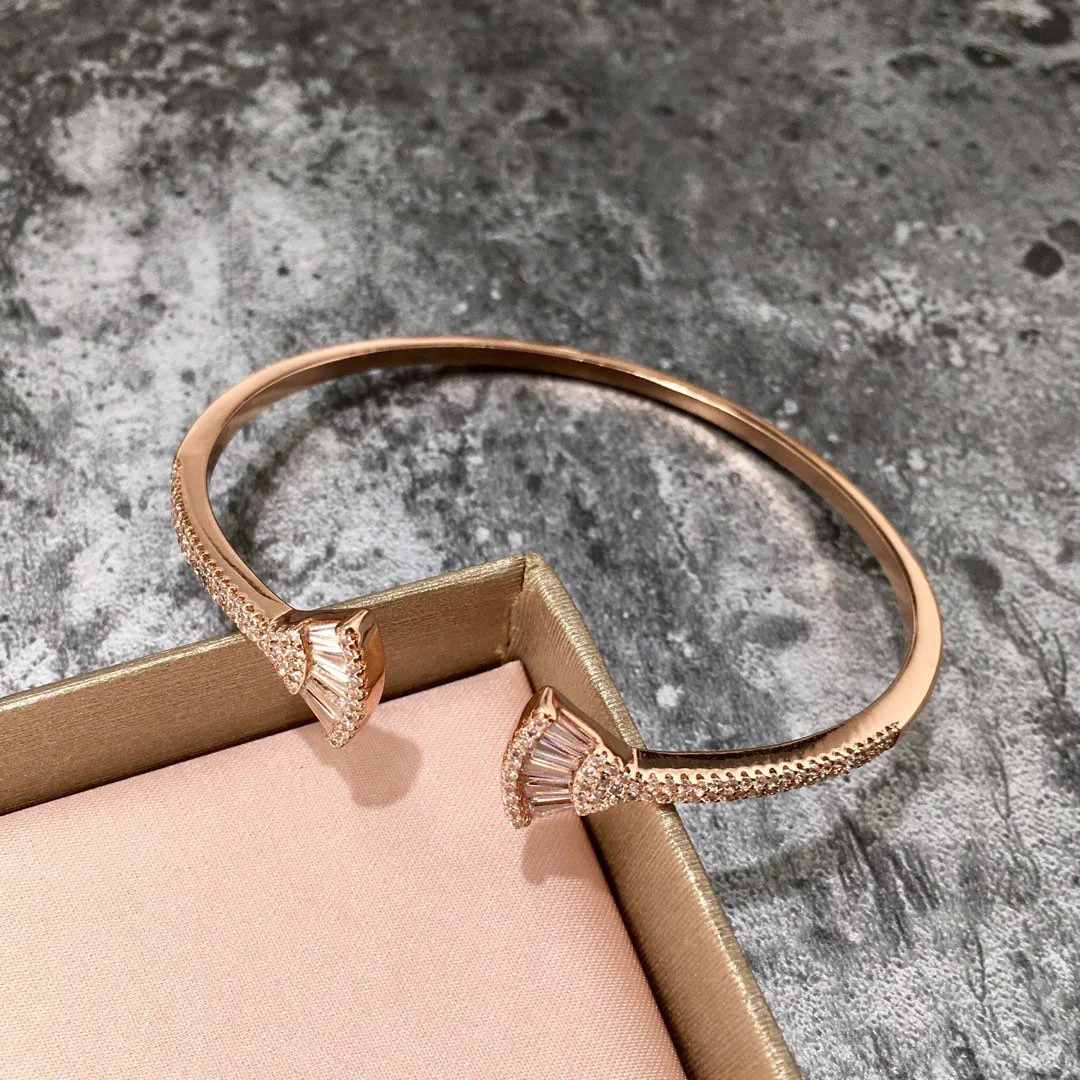 2022 Hot Trend Brand Fan Ladder Square Drill Small Skirt Open Bracelet Gold Rose Gold SilverEveryday Wear, Party, Birthday 