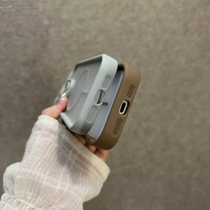iPhone MagSafe Case - User Experience