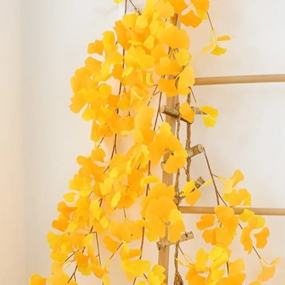 Handmade Artificial Ginkgo Leaves Vine Realistic Lifelike Autumn Ginkgo Leaves Waterproof Simulation Plant Vine Stair Decoration