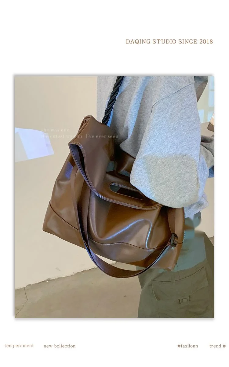 2024 New Women's Bag Retro Large Capacity Underarm Bag Women's Bag Soft Face Minimalist Tote Bag Fashion Commuting Crossbody Bag_voghion.com