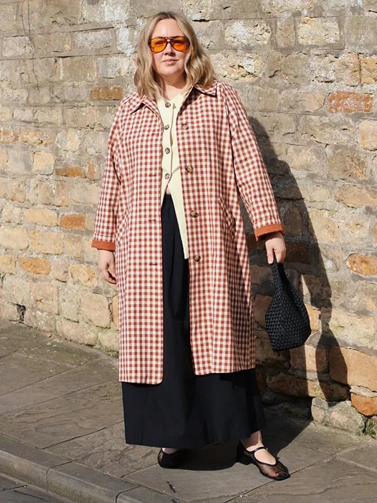 Chic Women's Casual Plaid Windbreaker Jacket with Lapel and Pockets